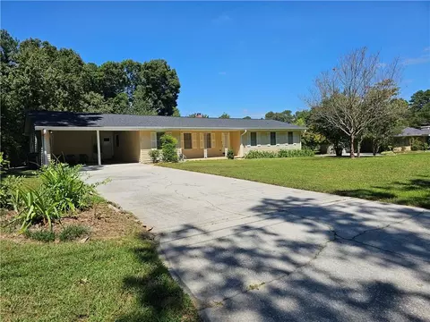 1801 Driftwood Pl, Snellville, GA 30078