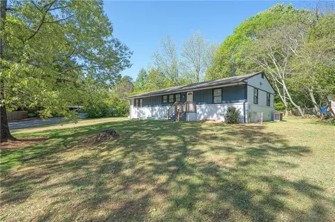 794 Casplan St, Atlanta, GA 30310