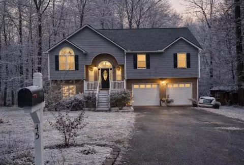 45 Hollow Ct, Dallas, GA 30157