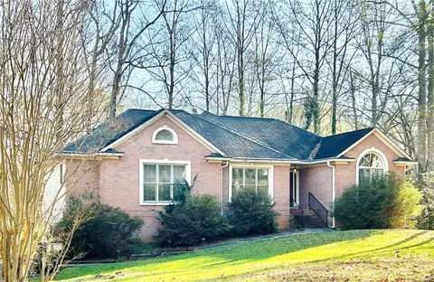 1491 Greenwood Ct, Canton, GA 30115