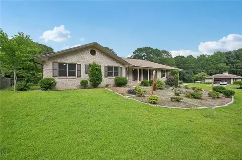 2676 Abington Dr, Snellville, GA 30078