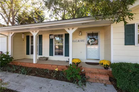 2598 Mountain View Rd, Snellville, GA 30078
