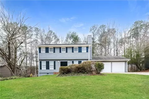 4189 Windermere Dr, Lithonia, GA 30038