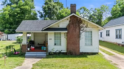 129 W Ellawood Ave W, Cedartown, GA 30125