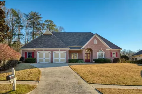6350 Hunters View Ln, Cumming, GA 30041