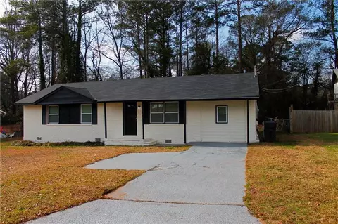 8947 Yarmouth Dr, Jonesboro, GA 30238