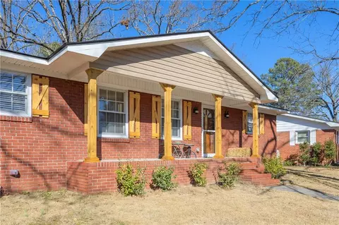 106 Kenwood Dr, Rome, GA 30165