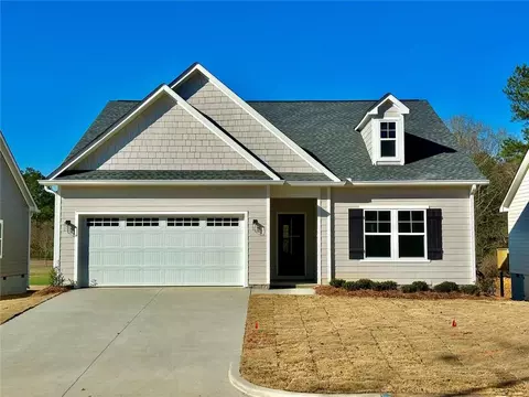 42 Dogwood St, Rome, GA 30161
