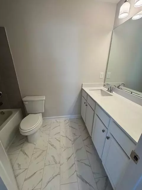 Bath - 4405 Easter Lily Ave, Buford, GA 30519 photo 1 of 2