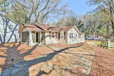 66 Howell Dr SW, Atlanta, GA 30331