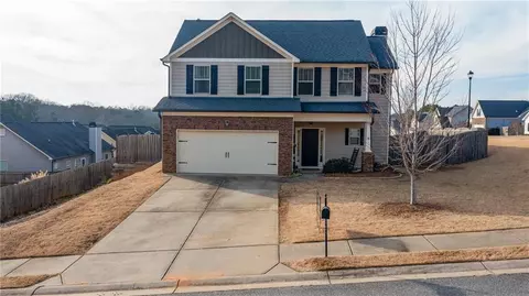 17 Swanson St, Dawsonville, GA 30534