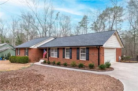 1151 Windy Creek Dr, Watkinsville, GA 30677
