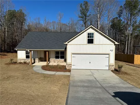 125 Yancey Rd, Covington, GA 30014