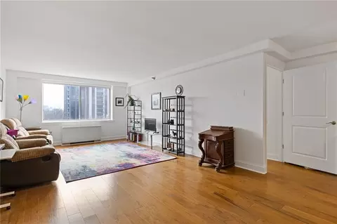 2479 Peachtree Rd NE #402, Atlanta, GA 30305