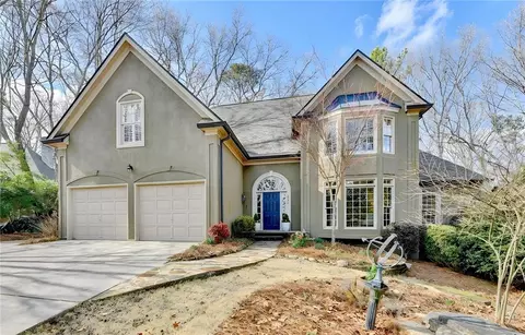 8950 Laurel Way, Johns Creek, GA 30022