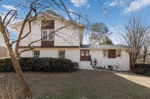 2001 Village North Rd, Atlanta, GA 30338