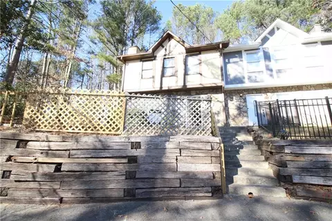 4438 Coopers Creek Dr SE, Smyrna, GA 30082