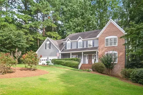 1080 Pebble Bend Dr, Grayson, GA 30017