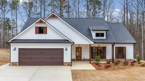 540 Presley Farm Pkwy, Rockmart, GA 30153