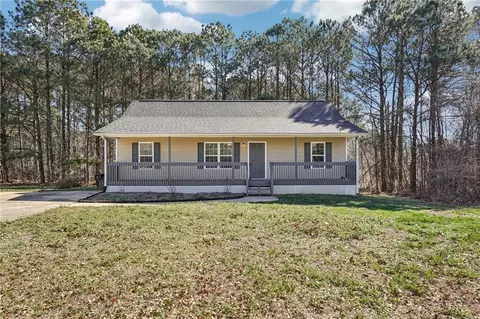 35 Ravenwood Dr, Rockmart, GA 30153