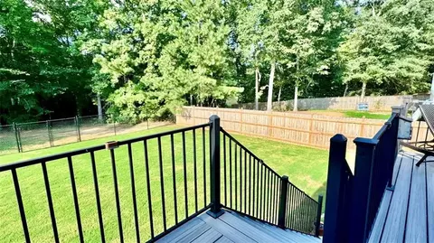 Exterior - 566 Clinton Dr, Temple, GA 30179 photo 4 of 6