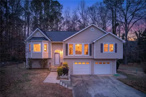 73 Whitney Ln, Villa Rica, GA 30180