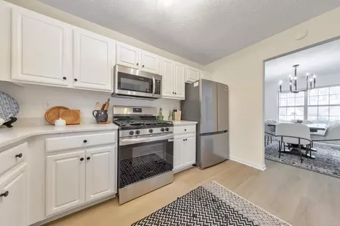 Kitchen - 334 Fallview Dr, Mcdonough, GA 30253 photo 3 of 3