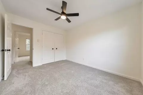 Bedroom - 334 Fallview Dr, Mcdonough, GA 30253 photo 6 of 8