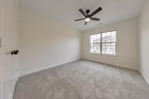 Bedroom - 334 Fallview Dr, Mcdonough, GA 30253 photo 5 of 8