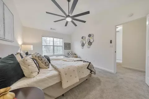 Bedroom - 334 Fallview Dr, Mcdonough, GA 30253 photo 4 of 8