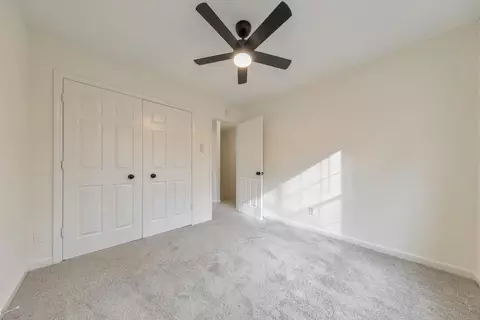 Bedroom - 334 Fallview Dr, Mcdonough, GA 30253 photo 8 of 8