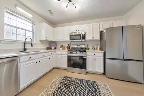 Kitchen - 334 Fallview Dr, Mcdonough, GA 30253 photo 1 of 3