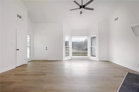 Living - 35 Springfield Way, Covington, GA 30016 photo 4 of 5
