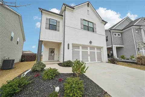 5305 Fox Hill Ln, Oakwood, GA 30566