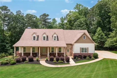 7131 Ridge Rd, Hiram, GA 30141