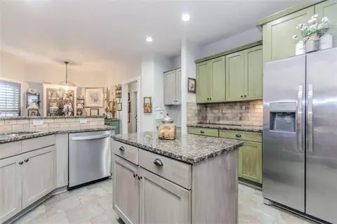 Kitchen - 575 Cottage Loop, Pendergrass, GA 30567 photo 2 of 2