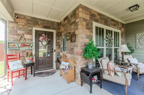 Exterior - 575 Cottage Loop, Pendergrass, GA 30567 photo 3 of 6