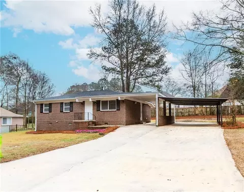 435 Jefferson Ave, Fayetteville, GA 30214