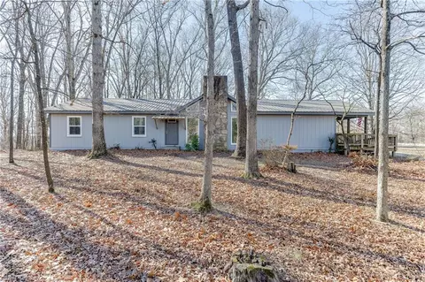 59 Curry Creek Rd, Jefferson, GA 30549