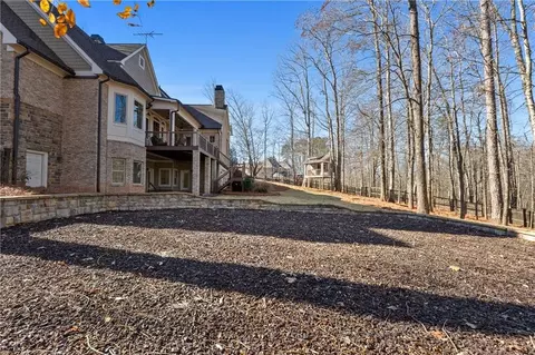 Exterior - 118 Whitestone Dr, Mcdonough, GA 30253 photo 9 of 12