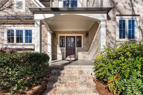 Exterior - 118 Whitestone Dr, Mcdonough, GA 30253 photo 4 of 12