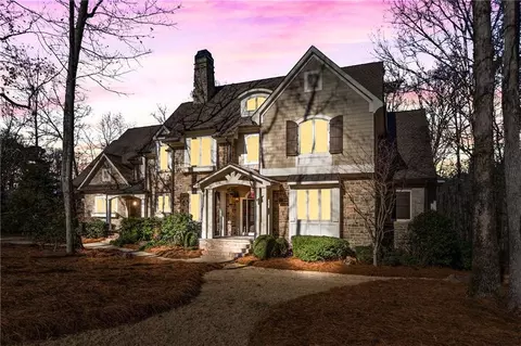 Exterior - 118 Whitestone Dr, Mcdonough, GA 30253 photo 3 of 12