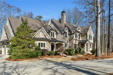 Exterior - 118 Whitestone Dr, Mcdonough, GA 30253 photo 2 of 12