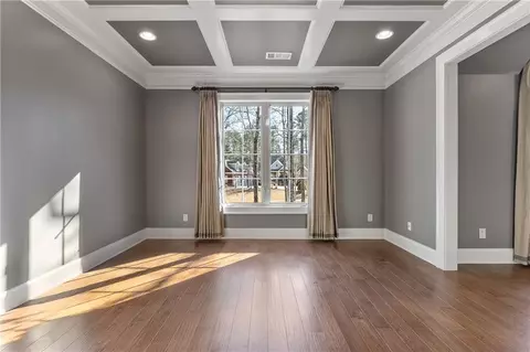 Living - 118 Whitestone Dr, Mcdonough, GA 30253 photo 4 of 5