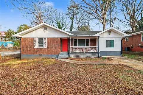 1848 Pinedale Pl, Decatur, GA 30032