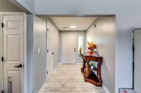 2582 Rosecommons Dr, Hampton, GA 30228 photo 2