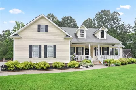 5 Woodland Bridge Dr, Adairsville, GA 30103