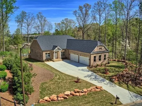 1502 Mountain Reserve Dr NW, Kennesaw, GA 30152