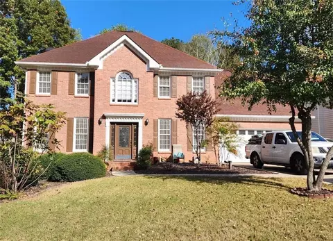 1225 Creek Laurel Dr, Lawrenceville, GA 30043