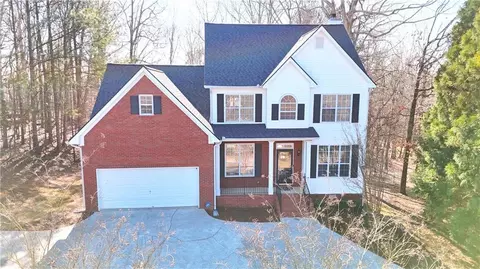 35 Planters Dr NW, Cartersville, GA 30120